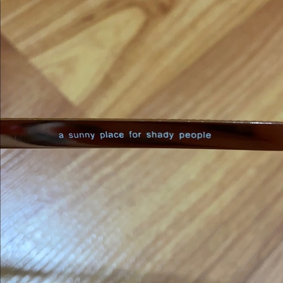 Vintage Tortoise Sunglasses - Picture 5 of 9